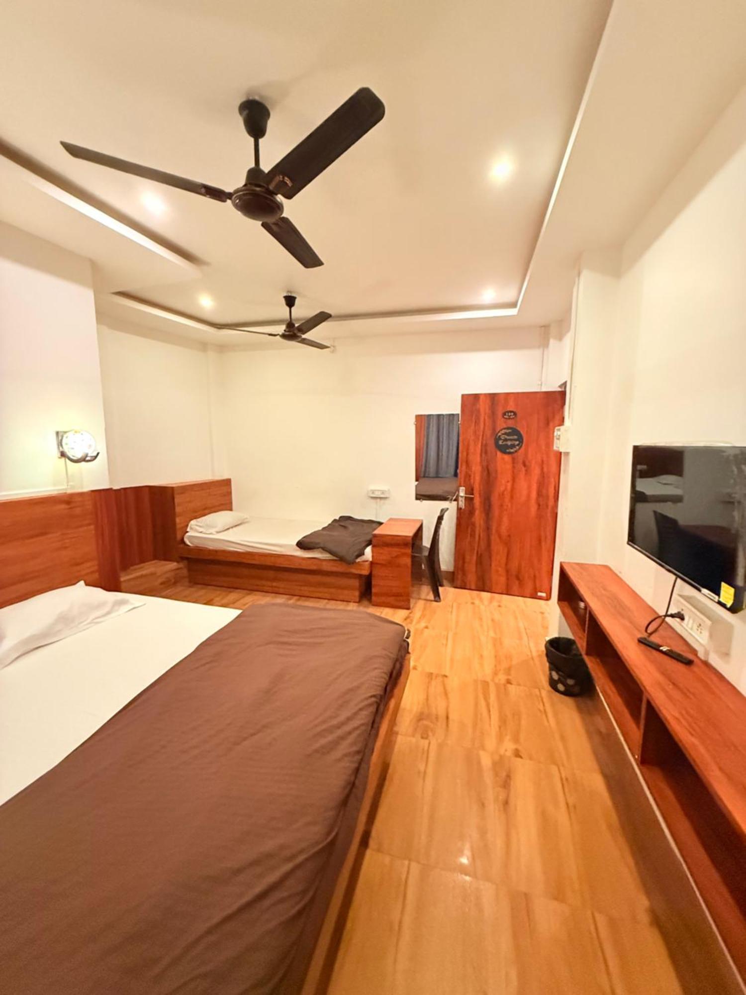 Dream Lodging Силчар Экстерьер фото